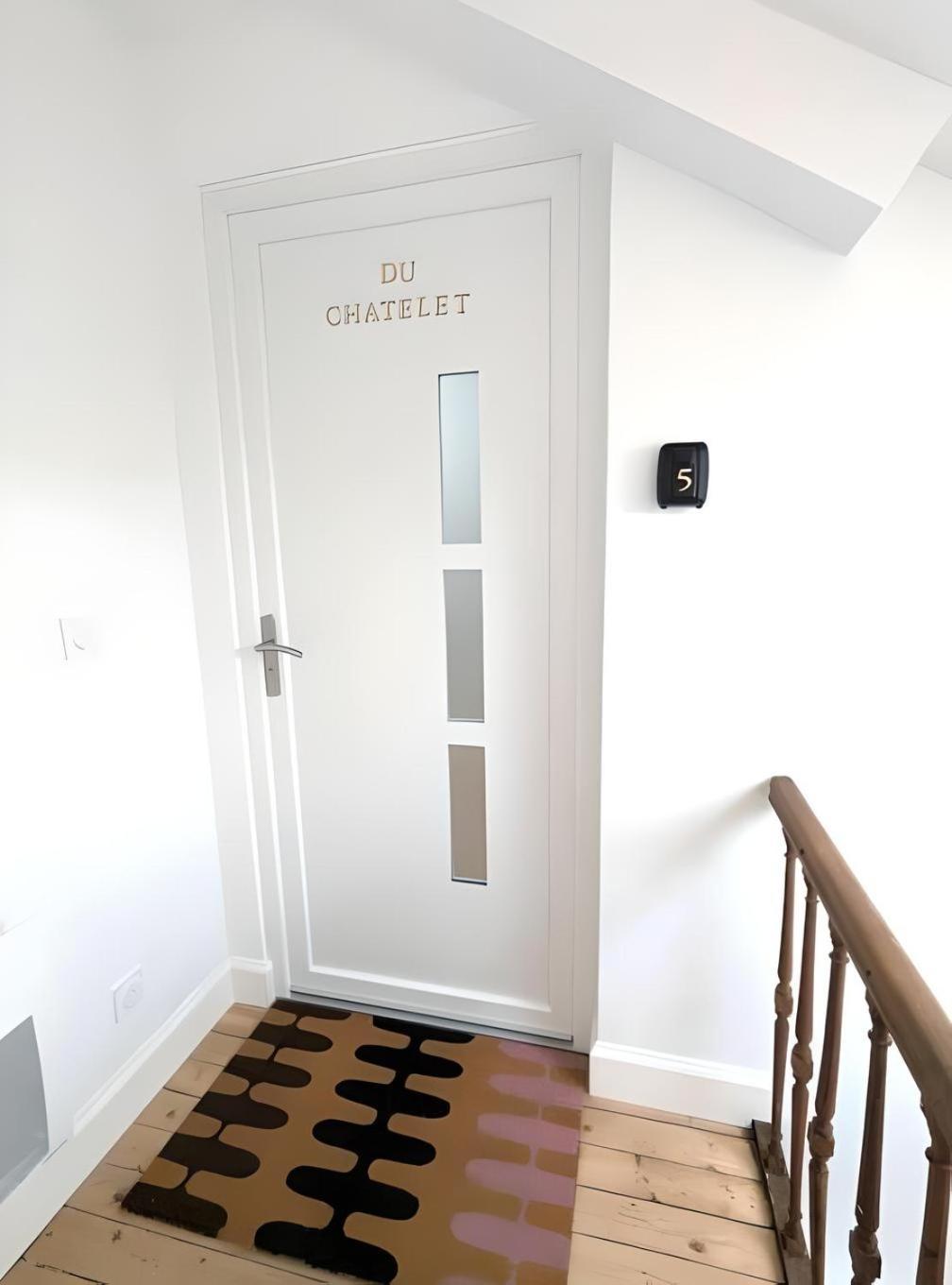 Loft Lumineux Tres Spacieux - Parking Gratuit Шатору Екстер'єр фото